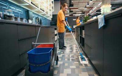 Good Ergonomics Help Prevent Workplace Injuries in Cleaning Teams